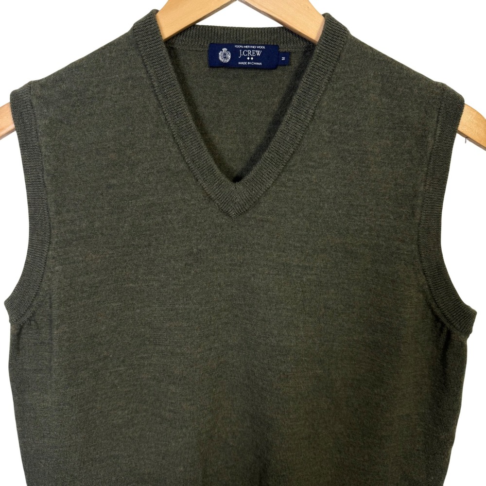 J. Crew Mens Sweater Vest Medium Merino Wool Olive Green V Neck‎ *Flaw - Picture 2 of 5